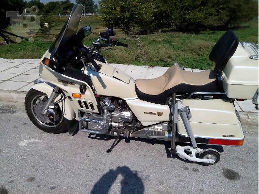 PoulaTo: HONDA GL 1200 DX '84